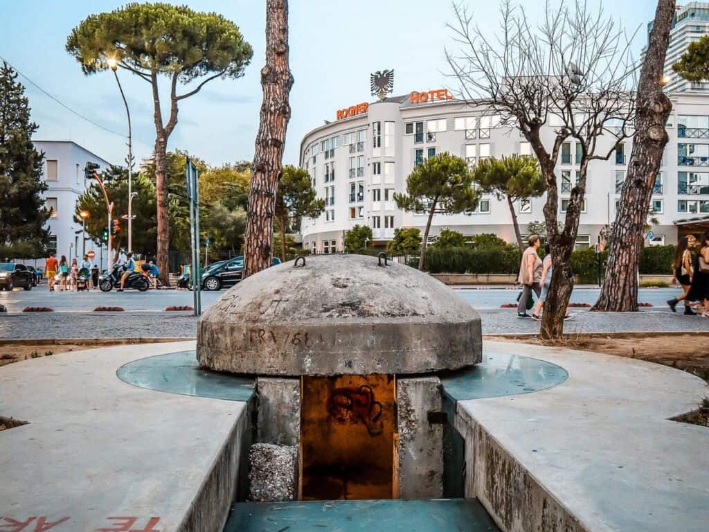 Albanien Urlaub Tipps Bunker in Tirana