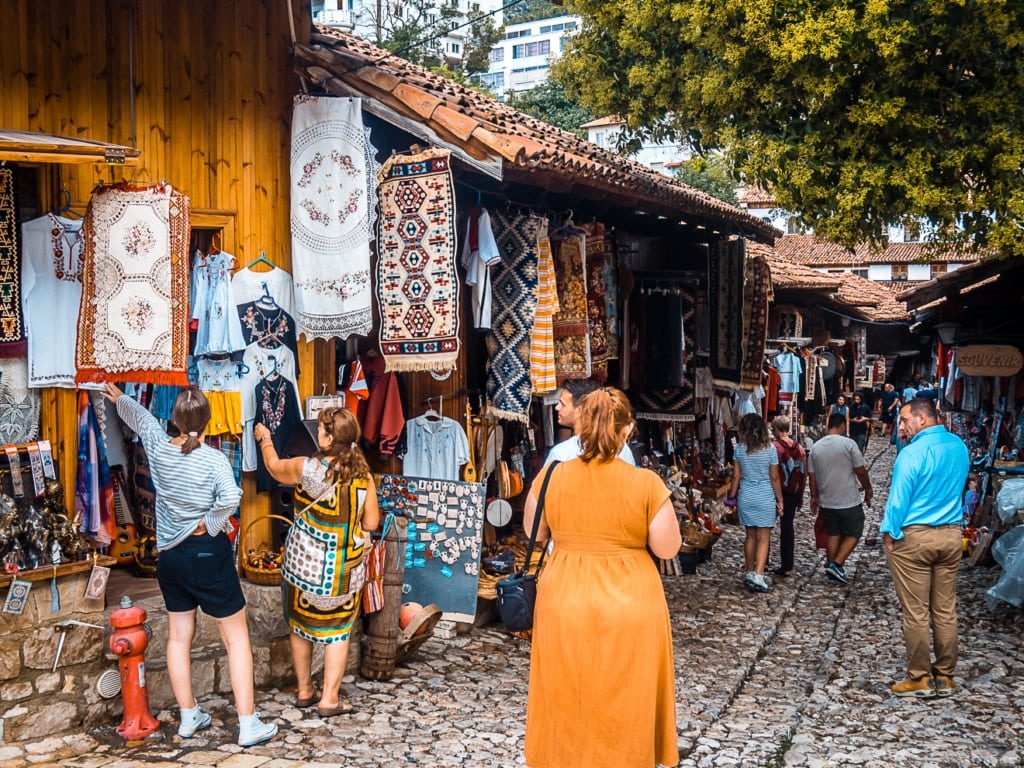 Kruja: Die Top 10 Sehenswürdigkeiten - Der Alte Bazaar in Kruja