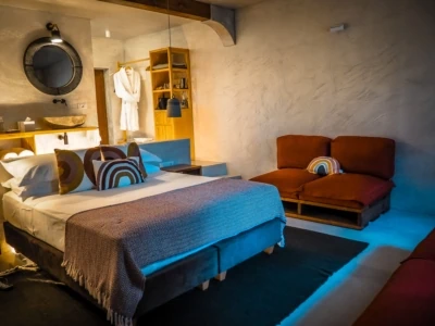 Blerina Agroturisem Gemütliches Hotelzimmer im modernen albanischen Stil