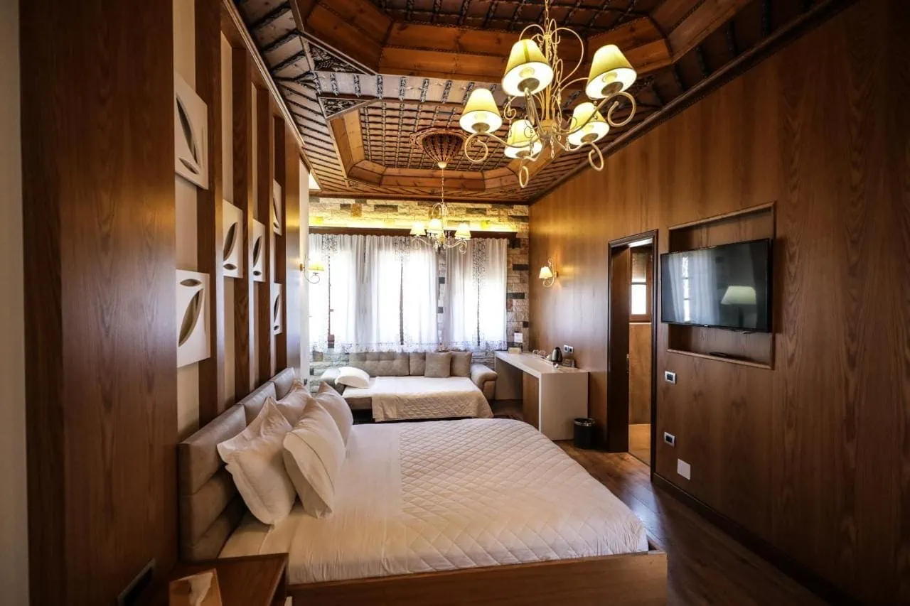 Wo übernachten in Gjirokastra Albanien Kerculla Resort Gjirokaster