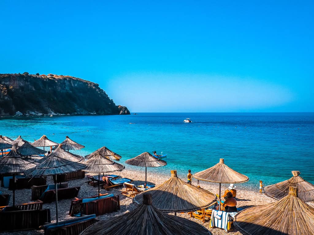 Himara Strand die besten Strände um Himare