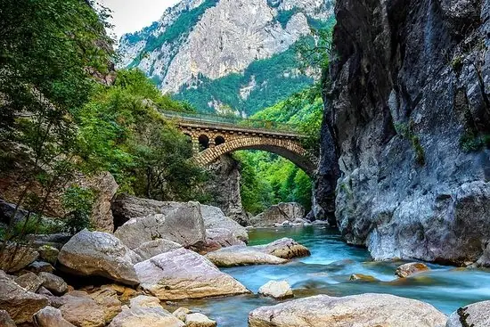 Peja Kosovo Drin Fluss