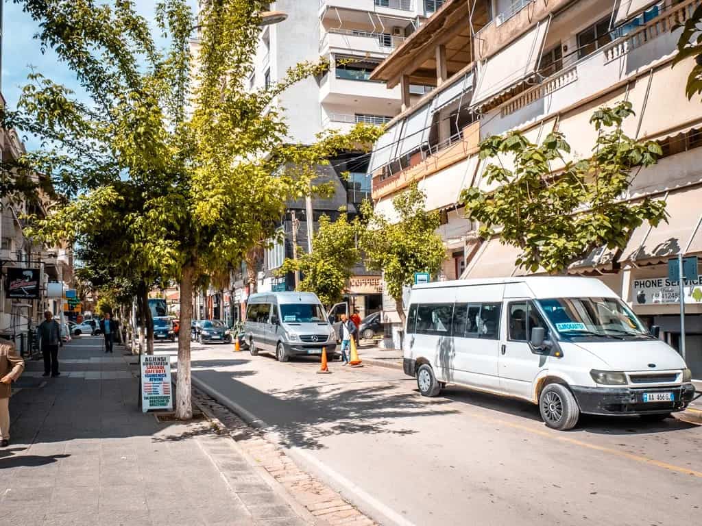 Bus Station in Saranda Albanien in der Stadt
