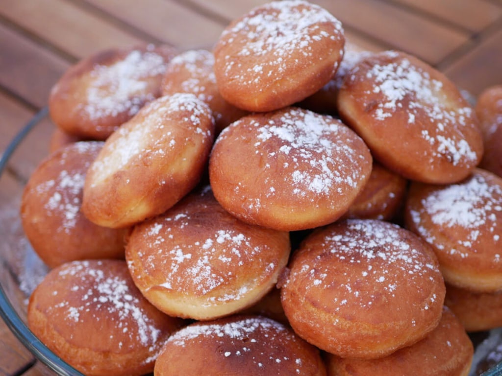 Bosnisches Essen: Krofne