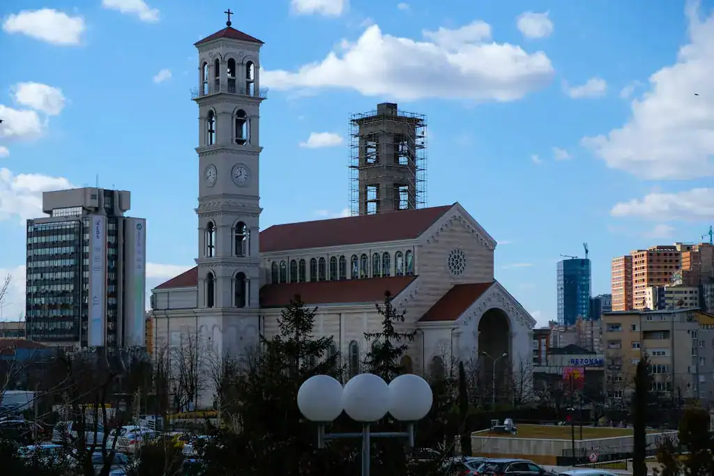 Cathedral-of-Saint-Mother-Teresa-in-Pristina