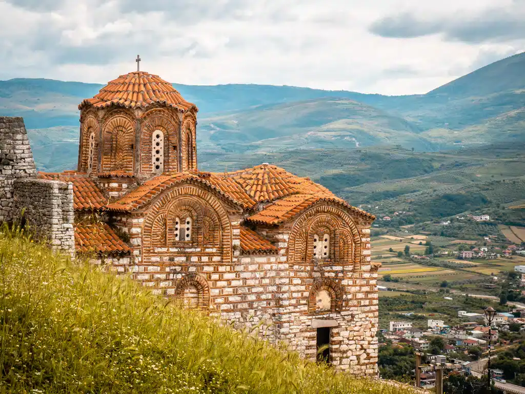 Iglesia de la Trinidad Burg Berat Arquitectura bizantina