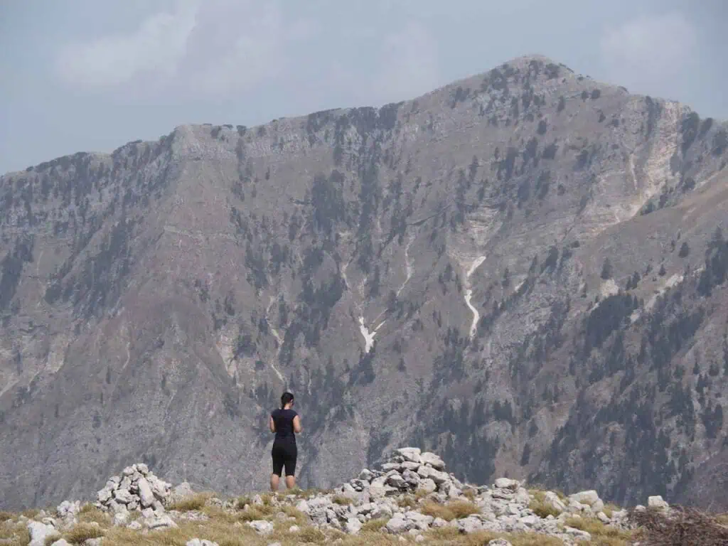Küstenwanderung Albanien Wanderer am Llogara Gebirge