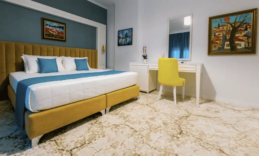 Tirana Unterkunft Zimmer