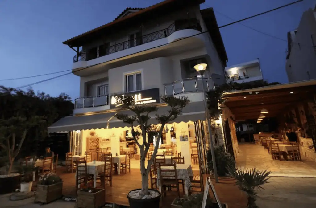 Unterkunft Himare außenansicht